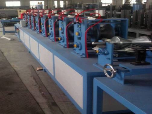 1545724180729560.jpg V型紙護角機 - 副本.jpg